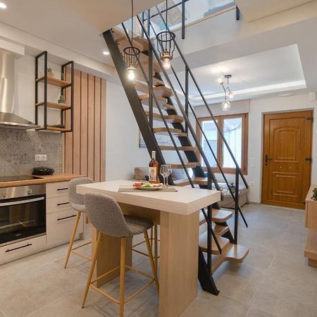 Khóra SfakíonJacuzzi Maisonette In Sfakia Center 'New 2023'アパートメント エクステリア 写真